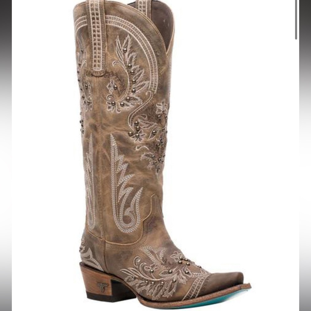 Lane boots! Only wear and tear is on the sole of the shoe. Worn once!